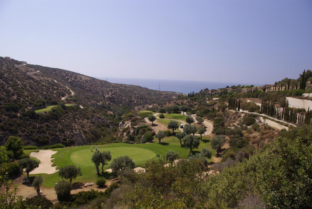 4 Bedroom Villa Helidoni With Private Infinity Pool, Aphrodite Hills Resort Kuklia Pokój zdjęcie