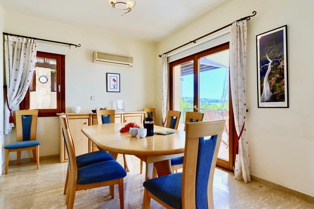4 Bedroom Villa Helidoni With Private Infinity Pool, Aphrodite Hills Resort Kuklia Zewnętrze zdjęcie