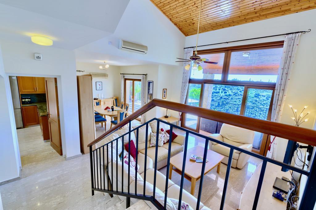 4 Bedroom Villa Helidoni With Private Infinity Pool, Aphrodite Hills Resort Kuklia Zewnętrze zdjęcie