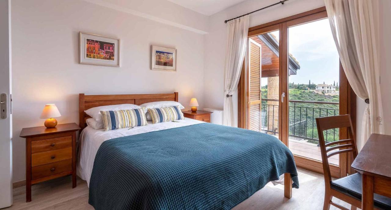 4 Bedroom Villa Helidoni With Private Infinity Pool, Aphrodite Hills Resort Kuklia Zewnętrze zdjęcie